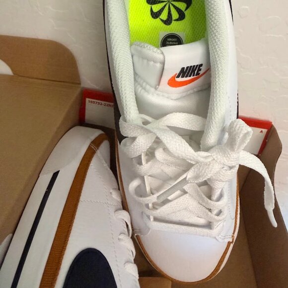 Nike Women's Court Legacy Next Nature Shoes - Picture 4 of 5